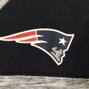 NFL Team Apparel, New England Patriots, Medium, Womens Tshirt
